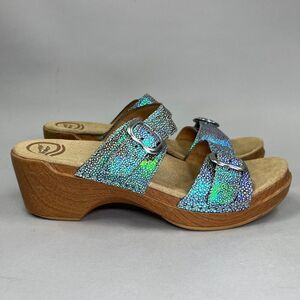 Dansko Women's Size 10.5 Sophie Blue Iridescent Wood Midsole Sandals